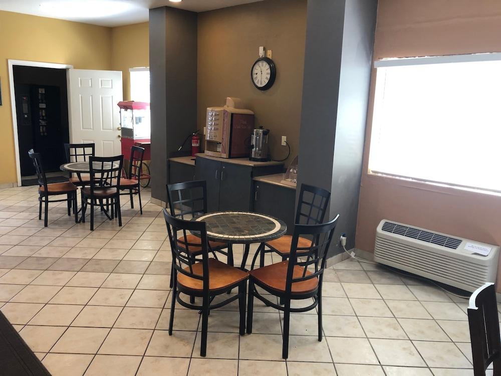 Oyo Hotel Eloy Az I-10 ภายนอก รูปภาพ